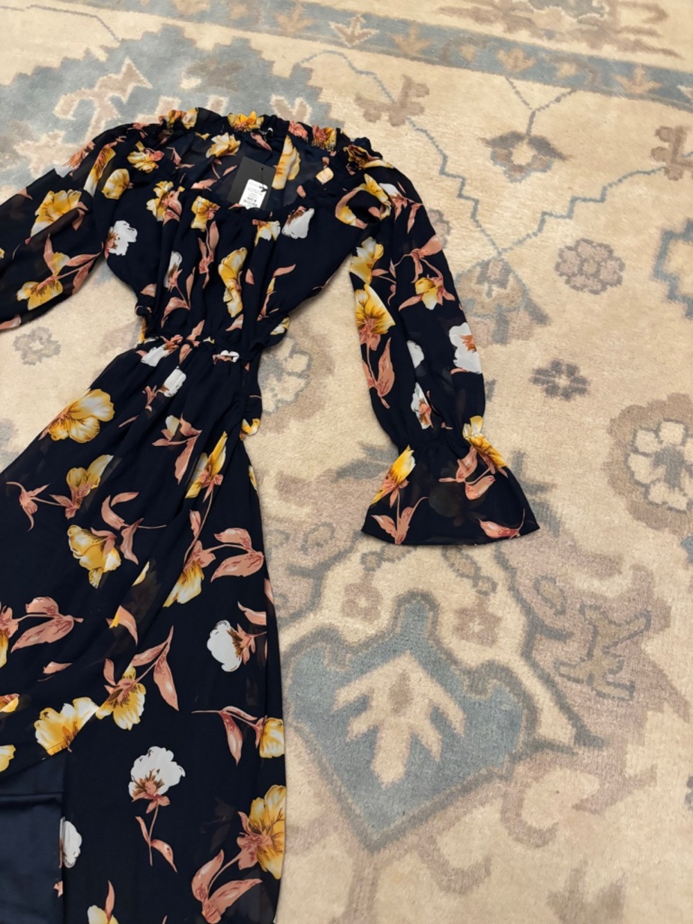 Summer dress - Picture 5 of 5